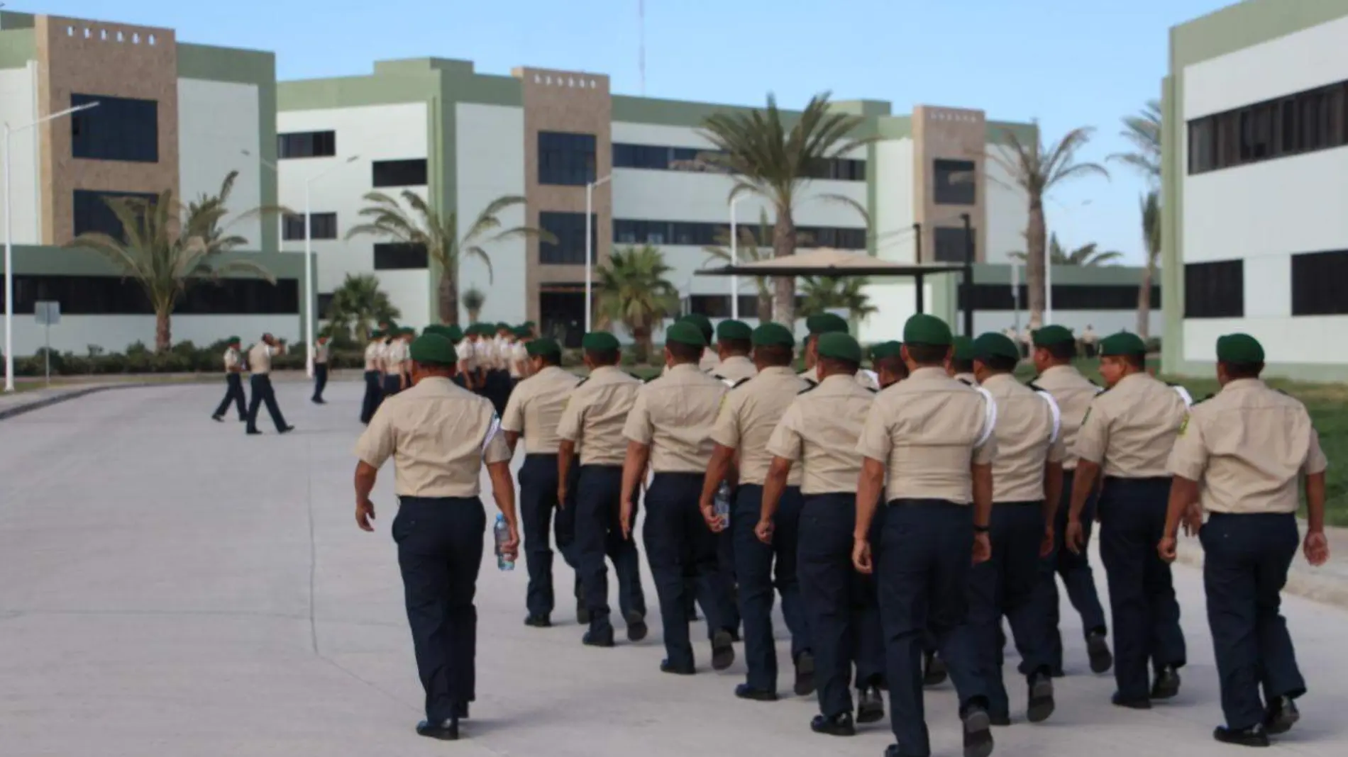 10 Abren ingresos a la Guardia Nacional